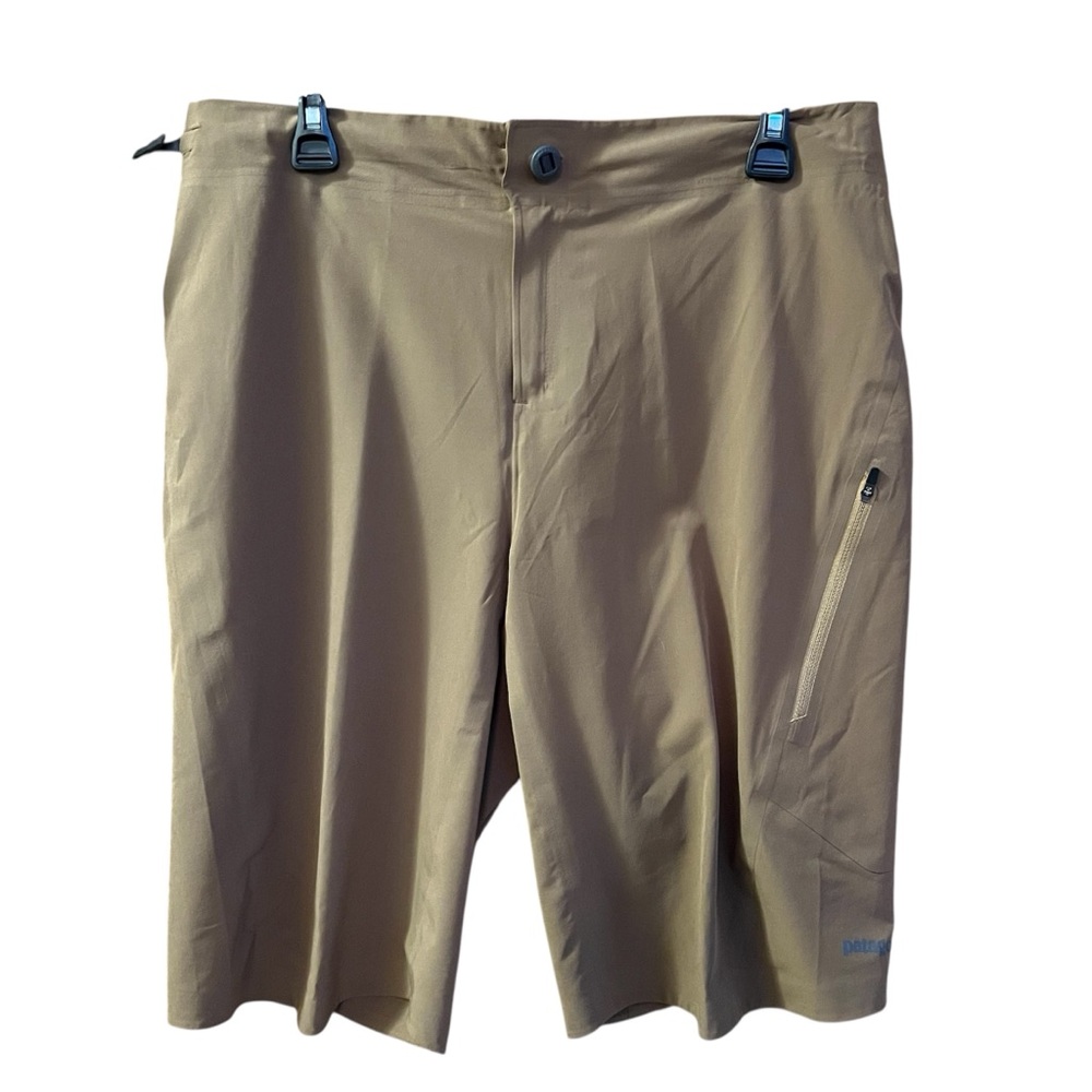 Patagonia Men's Brown Flat Front Golf Athletic Shorts size 33 Preppy 11” Inseam